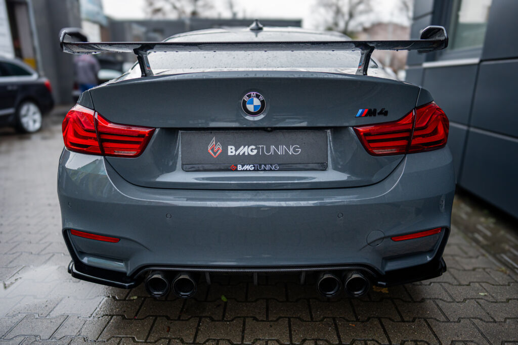 m4 f82 edition performance