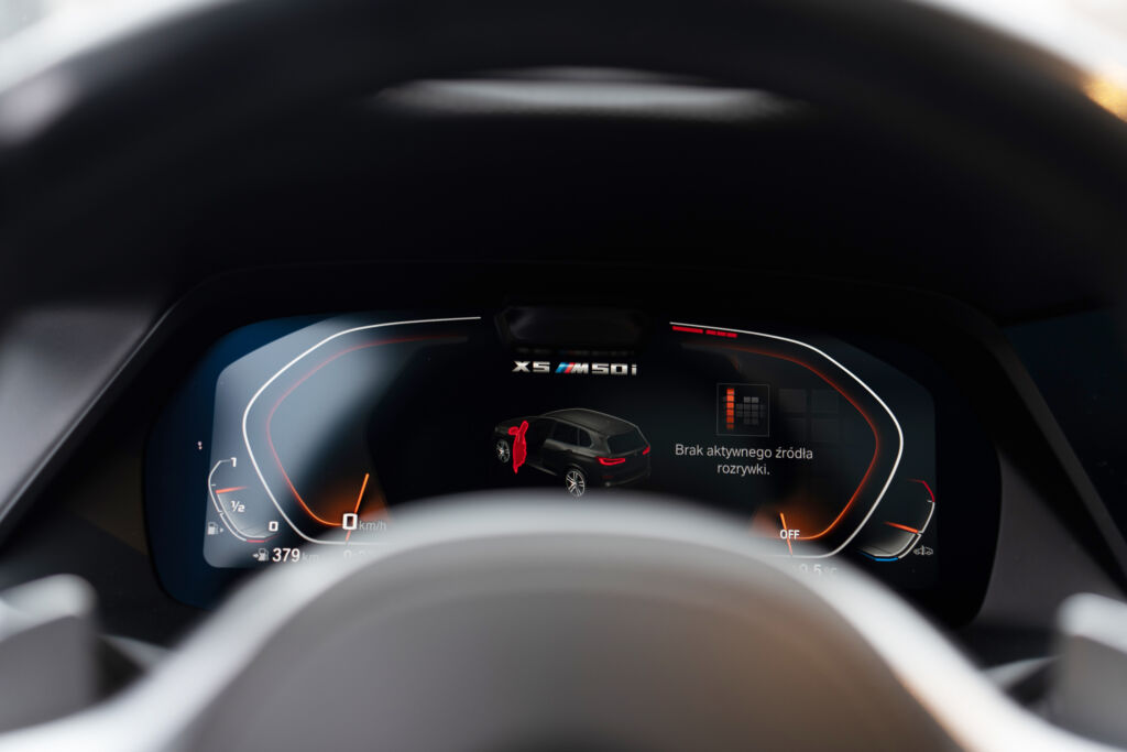 racing downpipes bmw g05